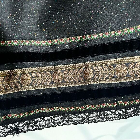 Cynthia Steffe Midi Wool Blend Black Buckled Skirt Size 8 - Picture 3 of 8